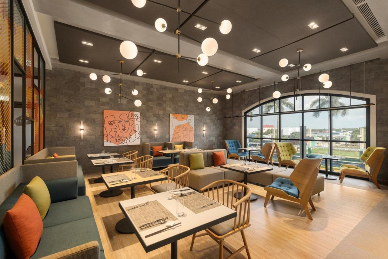 Hiive By Fusion Binh Duong - Vsip 1 Hotel Thuan An Exterior photo