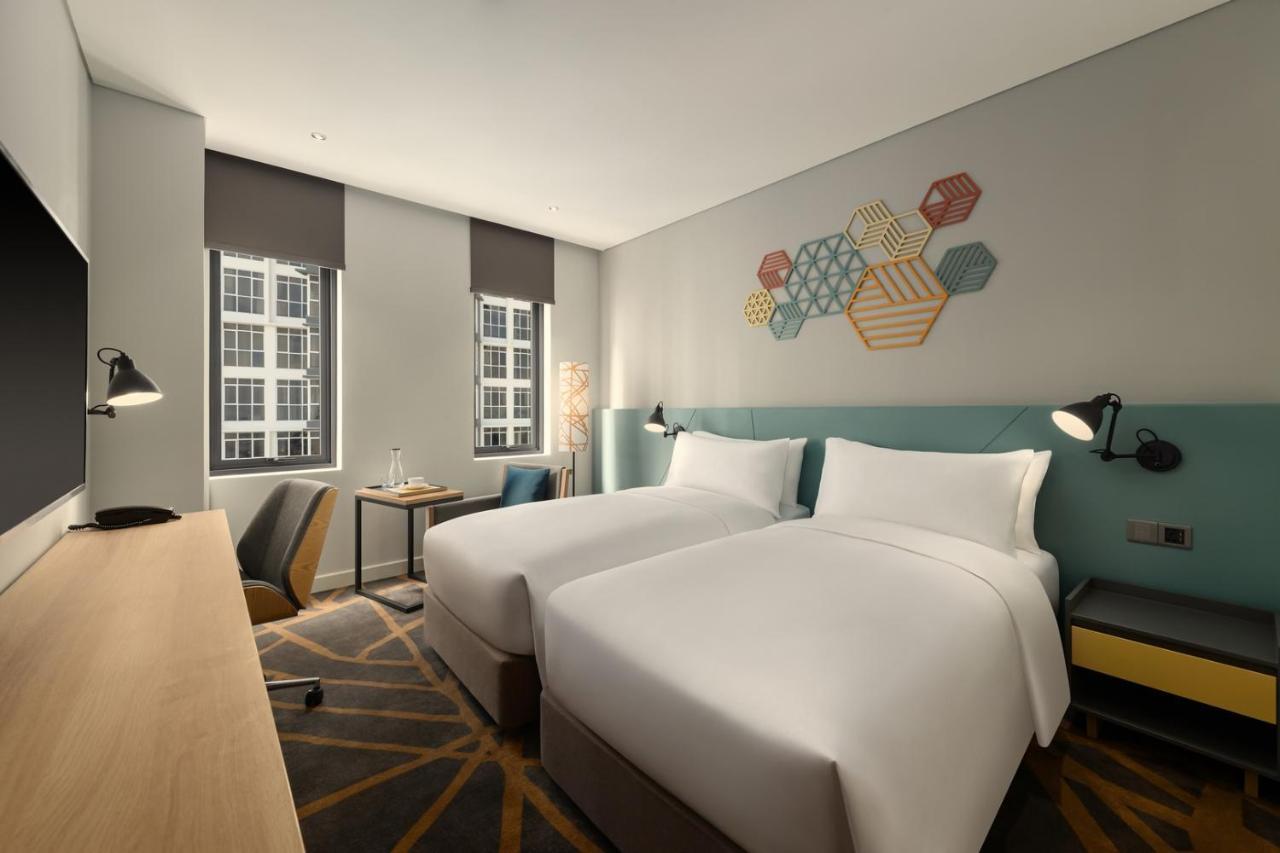 Hiive By Fusion Binh Duong - Vsip 1 Hotel Thuan An Exterior photo